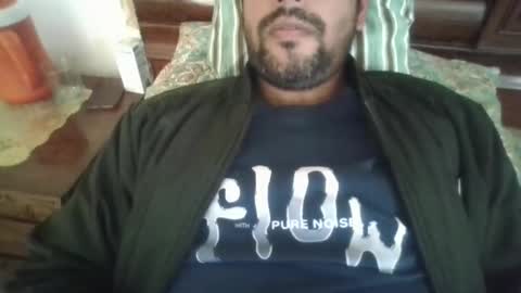 its_me_2323 online show from April 2026 06:40:01 AM