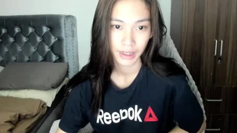 Cora online show from February 2025 05:41:02 AM