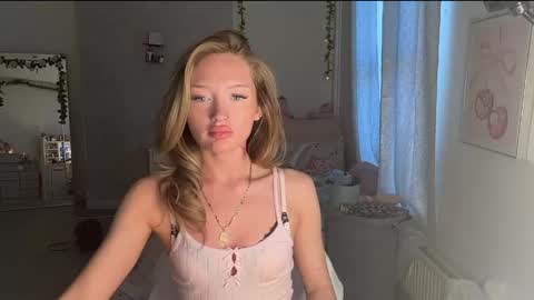 Bella Peach online show from May 2026 11:26:02 AM