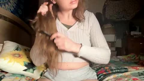 itscoraamour online show from April 2026 01:47:01 AM