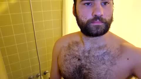 Snapshot of itsdaiton chatting on February 2026 11:01:01 PM Daiton online show from February 2026 11:01:01 PM