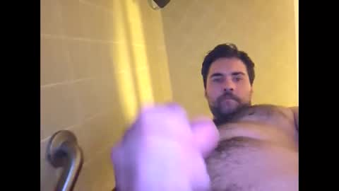 Snapshot of itsdaiton chatting on April 2026 06:10:02 AM Daiton online show from April 2026 06:10:02 AM