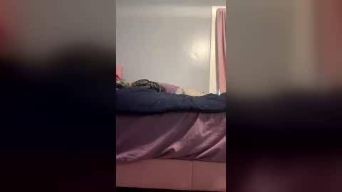 itsjohndabarbie online show from July 2026 11:05:01 AM