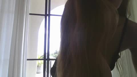 Snapshot of itskatarina chatting on May 2026 05:02:02 AM katarina online show from May 2026 05:02:02 AM