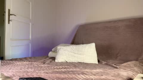 Maxx online show from April 2026 04:57:01 AM