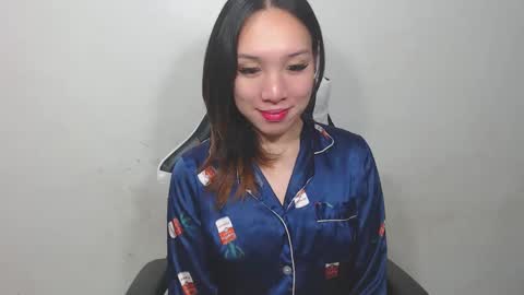 itsmehotqueen online show from October 2025 04:37:02 PM