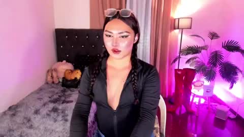 Siana online show from June 2026 04:00:01 PM