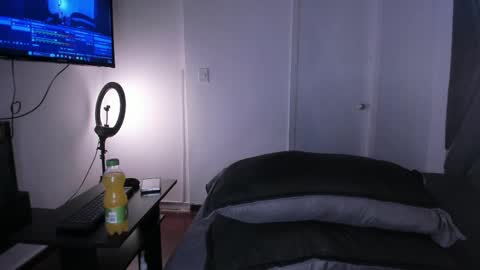 Moon online show from May 2026 06:59:01 PM