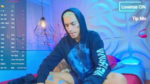 itszairen online show from April 2026 04:13:02 AM