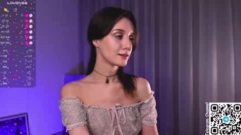 Kira online show from November 2025 11:32:02 AM