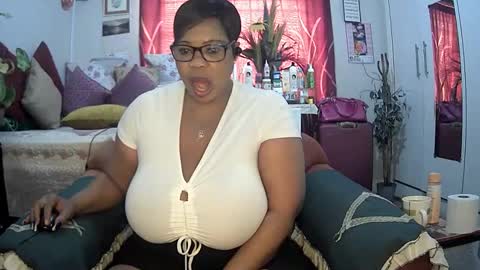 itumeleng74 online show from March 2025 12:16:01 PM