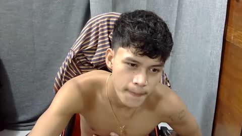 itzme_john online show from April 2026 10:12:01 PM