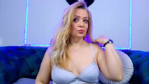Snapshot of ivanacharm chatting on May 2026 03:24:02 AM ivanacharm online show from May 2026 03:24:02 AM