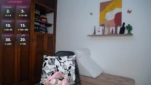 ivanna online show from March 2026 12:01:02 PM