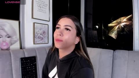 Snapshot of ivanna_west chatting on July 2026 09:59:01 AM Ivanna West online show from July 2026 09:59:01 AM