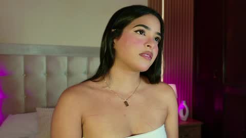 Snapshot of ivanna_yelena chatting on April 2026 12:19:01 AM Ivanna online show from April 2026 12:19:01 AM