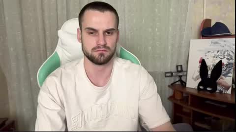 Snapshot of iveran_love1 chatting on November 2025 09:28:01 PM iveran online show from November 2025 09:28:01 PM