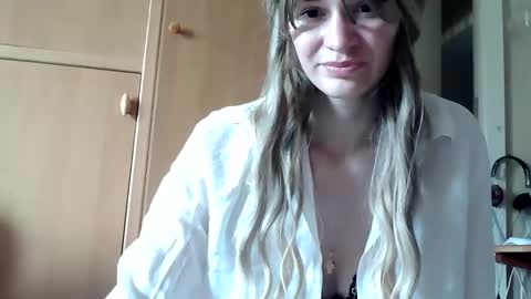 Snapshot of ivetta911 chatting on June 2026 10:16:02 AM ivetta911 online show from June 2026 10:16:02 AM