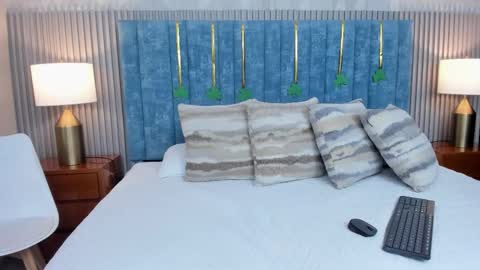 Valeria Sanders online show from March 2026 06:33:01 PM