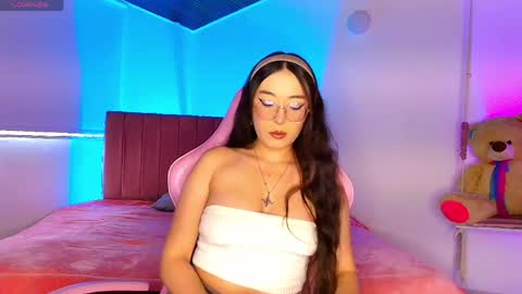 Snapshot of ivory_dlacour chatting on June 2026 12:06:02 PM online show from June 2026 12:06:02 PM