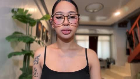 kirstenelsie online show from February 2026 01:21:01 AM