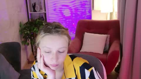 Snapshot of ivy_blare chatting on June 2026 01:44:01 PM ivy_blare online show from June 2026 01:44:01 PM