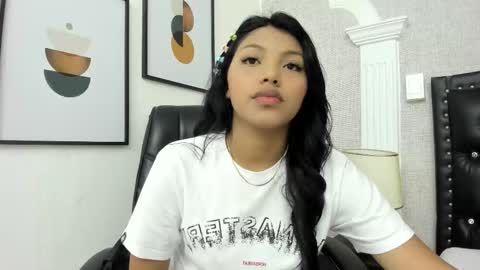 Ivy online show from January 2026 07:05:02 PM