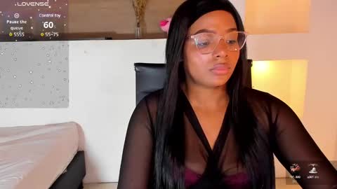 Snapshot of ivybliss8 chatting on January 2025 02:56:02 PM i v y  b l i s s online show from January 2025 02:56:02 PM