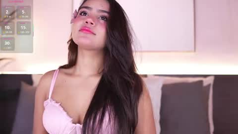 ivyellis online show from April 2026 11:36:01 AM