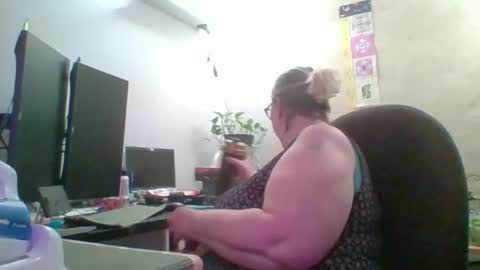 Snapshot of ivyjane3522 chatting on April 2026 10:38:01 PM ivyjane3522 online show from April 2026 10:38:01 PM