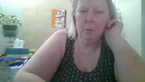 Snapshot of ivyjane3522 chatting on April 2026 01:41:02 PM ivyjane3522 online show from April 2026 01:41:02 PM