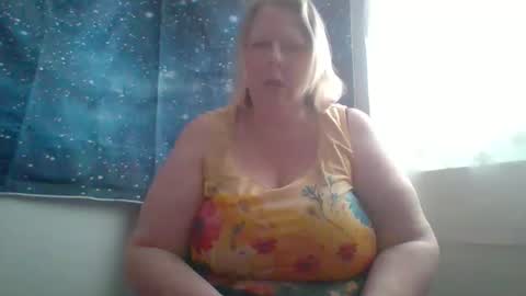 Snapshot of ivyjane3522 chatting on April 2026 12:00:01 PM ivyjane3522 online show from April 2026 12:00:01 PM