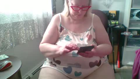 Snapshot of ivyjane3522 chatting on July 2026 12:44:02 PM ivyjane3522 online show from July 2026 12:44:02 PM