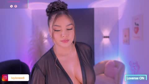 Ivy online show from May 2026 10:50:03 PM