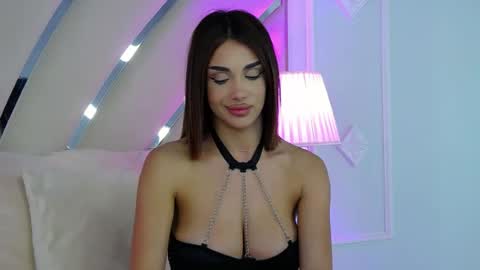 Ivy online show from June 2026 05:37:01 PM