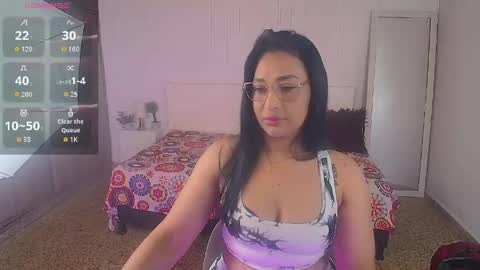 ivyshine7 online show from April 2026 07:08:02 PM