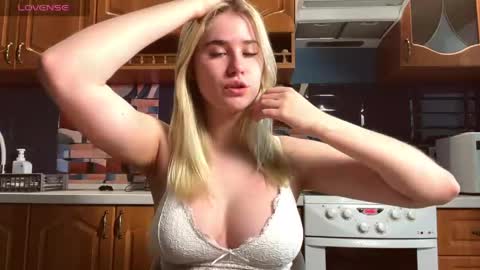 ivywairley online show from April 2026 03:09:02 AM