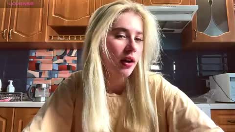 ivywairley online show from April 2026 03:15:01 AM