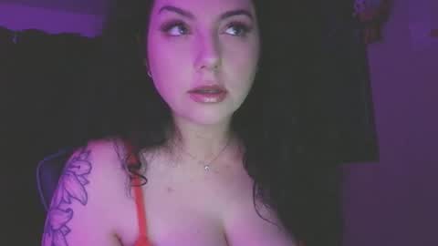 Amiee online show from March 2026 01:20:01 AM