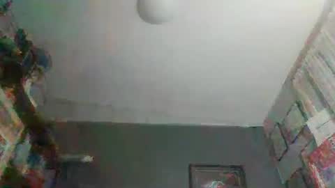 iwanttodoextremethings online show from October 2025 11:55:02 AM