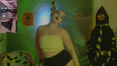 Daisy online show from October 2025 08:54:02 PM