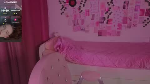 Daisy online show from November 2025 07:02:02 PM