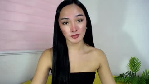 iwillcum4u_ online show from September 2025 01:06:02 AM