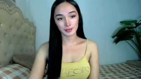 Snapshot of iwillcum4u_ chatting on June 2026 01:13:01 PM iwillcum4u_ online show from June 2026 01:13:01 PM