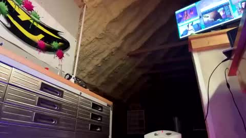 Snapshot of iwinnner chatting on November 2025 04:59:01 AM That  Guy  online show from November 2025 04:59:01 AM