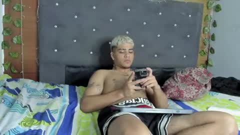 izaack online show from January 2025 06:58:02 AM