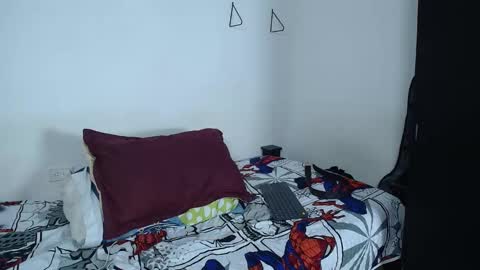 izaack online show from September 2025 08:41:02 AM