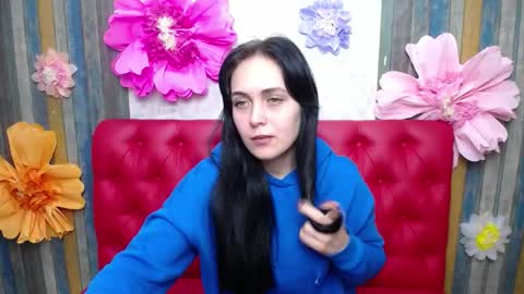 IziPaterson online show from October 2025 05:47:02 AM