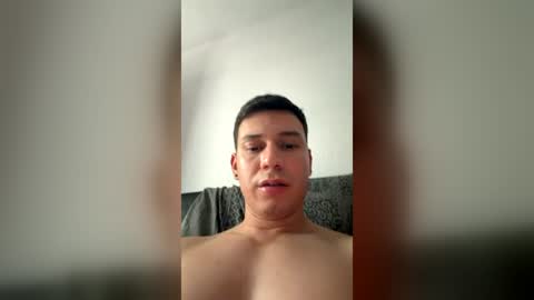 Snapshot of izmeth chatting on July 2026 07:00:02 PM Izmeth online show from July 2026 07:00:02 PM