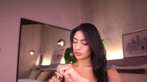 Snapshot of izzywild1 chatting on May 2026 11:18:02 AM izzywild1 online show from May 2026 11:18:02 AM